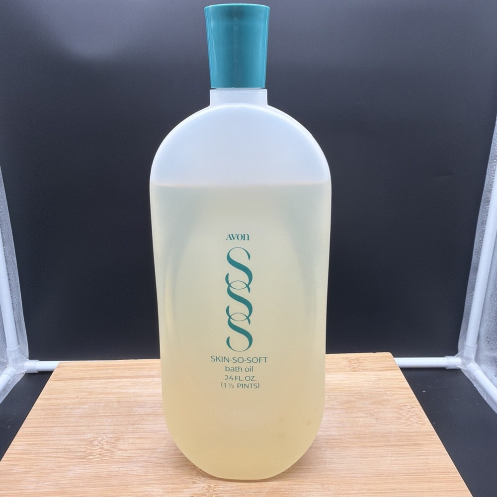 VTG Lg NEW OLD STOCK SEALED AVON SKIN SO SOFT BATH OIL ORIGINAL WOODLAND 24 Oz